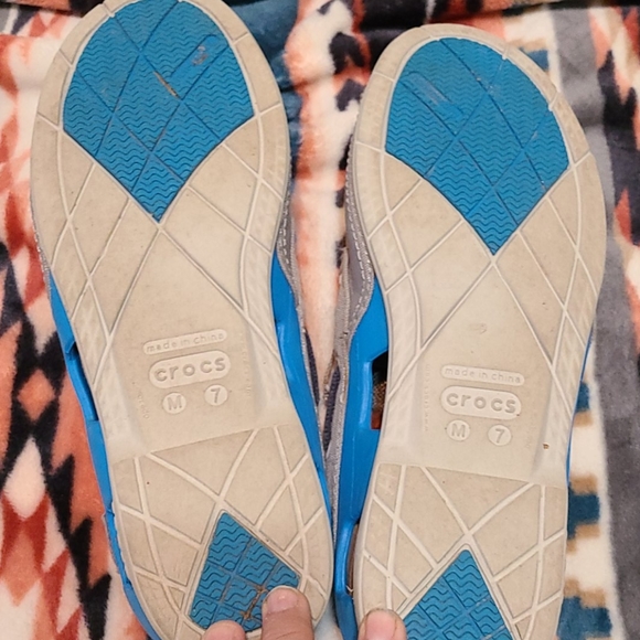 Crocs - Picture 3 of 3